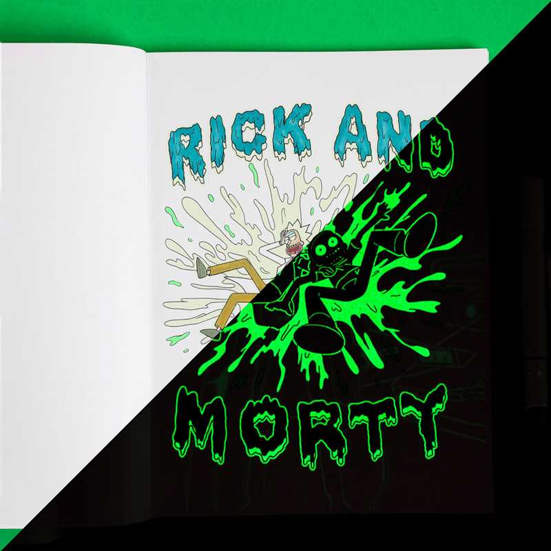 Rick and Morty Glow-in-the-Dark Coloring Book by Editors of Thunder Bay Press: Paperback; 76 pages / English