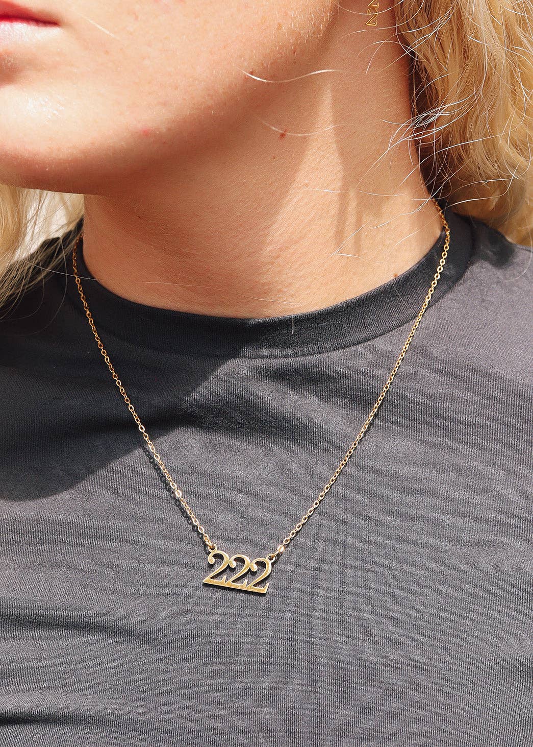 18K Gold PVD Stainless Steel Angel Number Necklace: Gold / 888