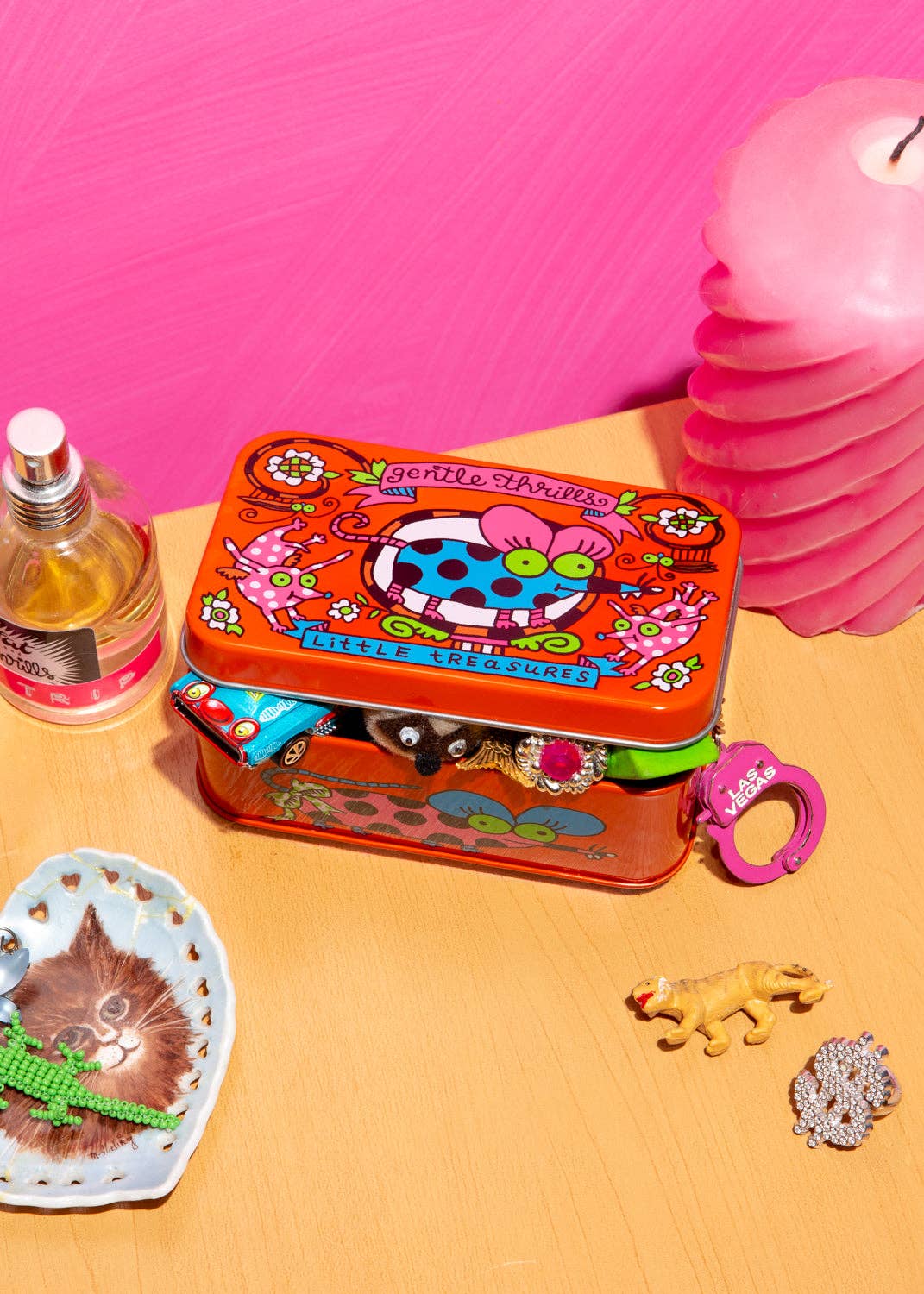 Little treasure tin