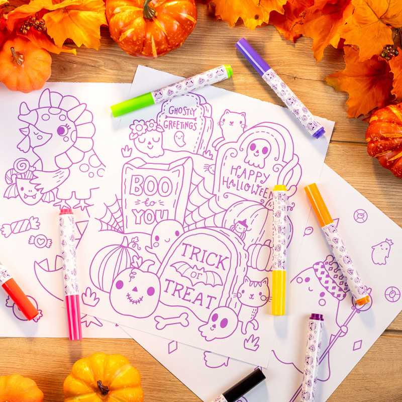 ColorWorld: Spooky Sweet Halloween by: Kit - Paperback; 64 pages / English