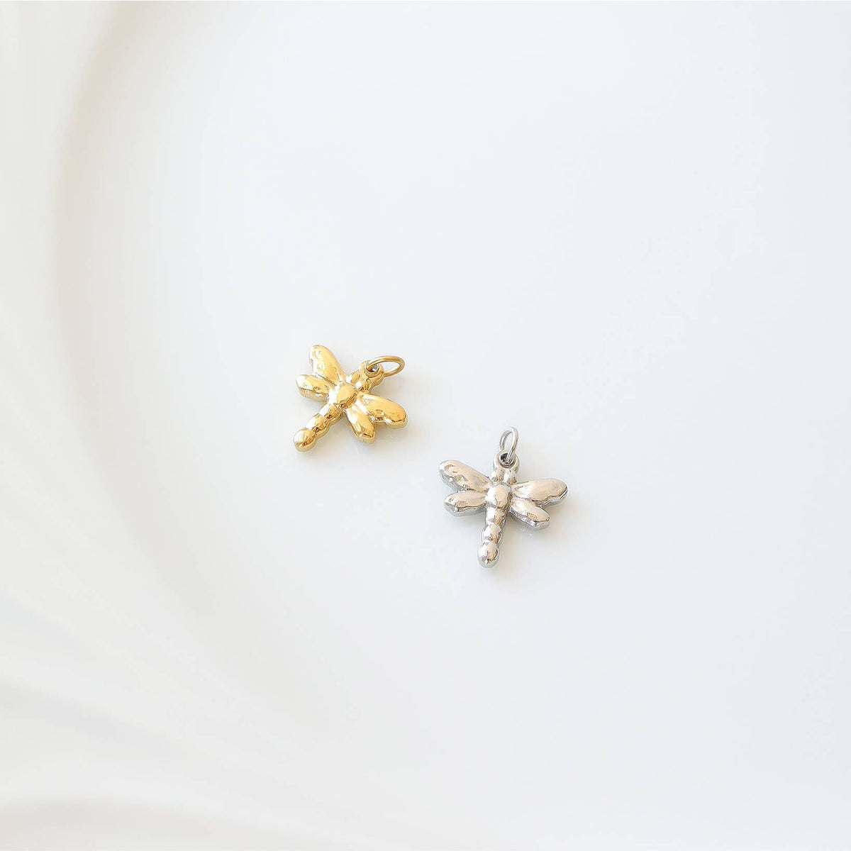 18K Gold PVD Stainless Steel Dragonfly Charm: Gold