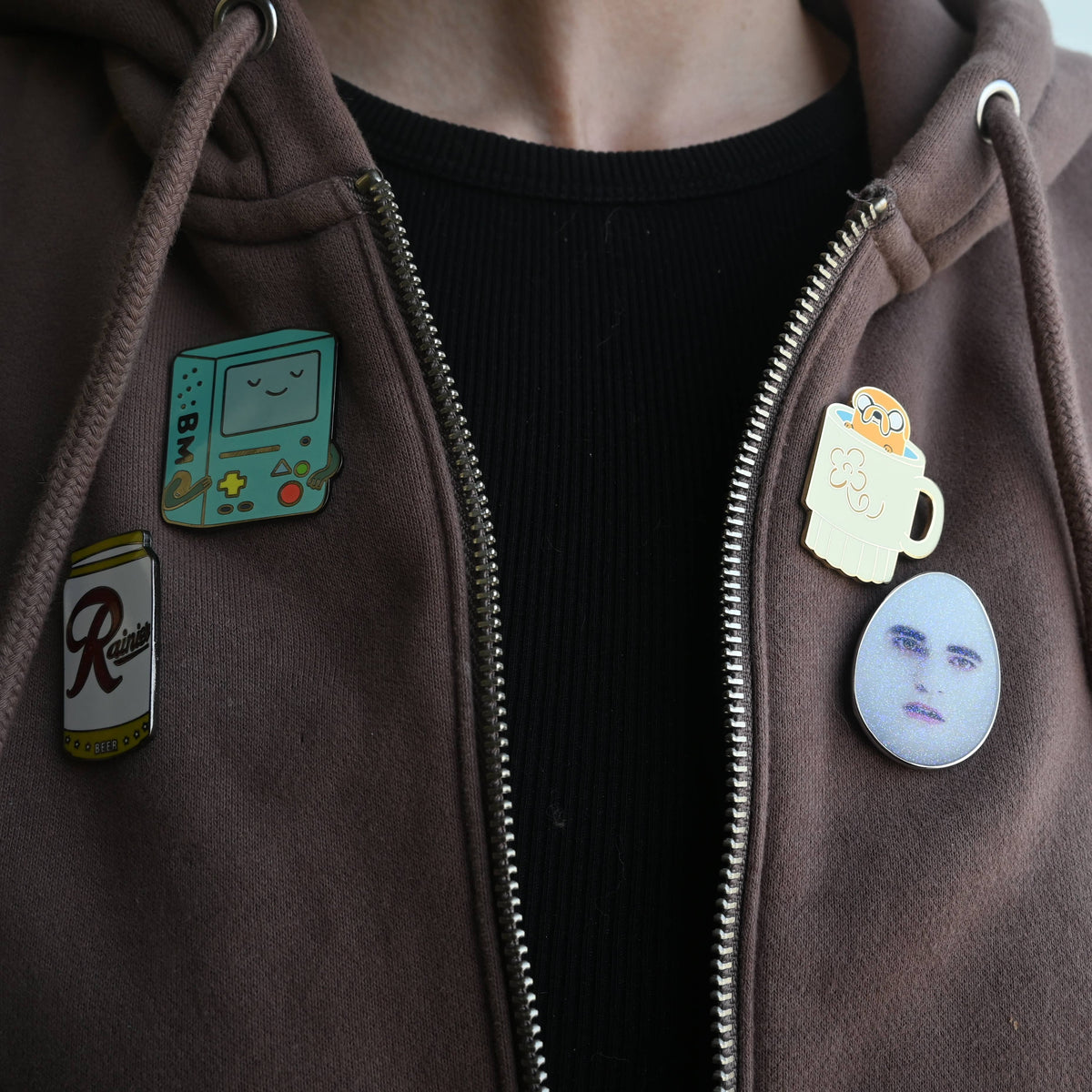 Twilight Eggward Pin