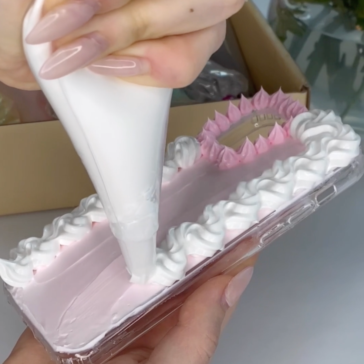 Pastel Decoden Cream Set