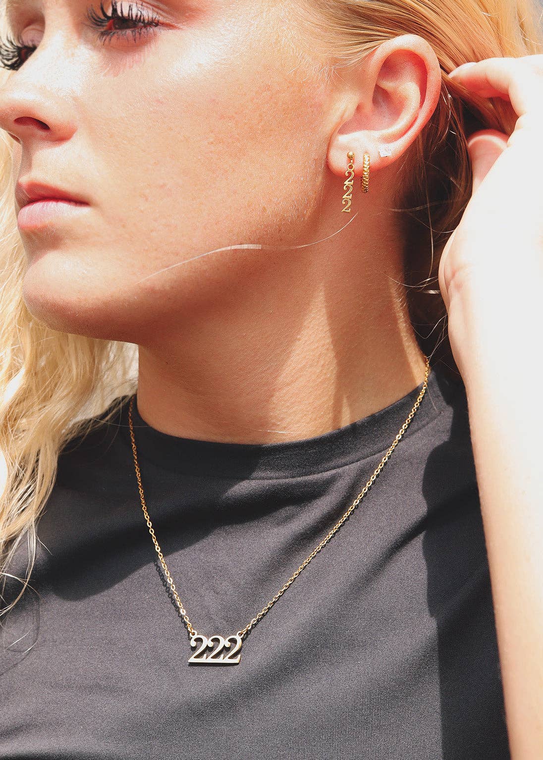 18K Gold PVD Stainless Steel Angel Number Necklace: Gold / 888