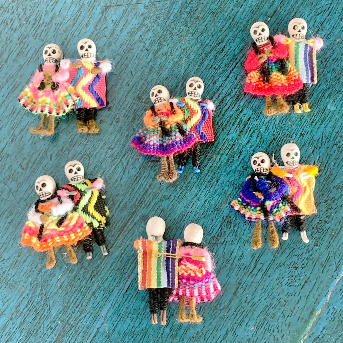 Skeleton Cholita Pin, Peru: 3.5x3cm